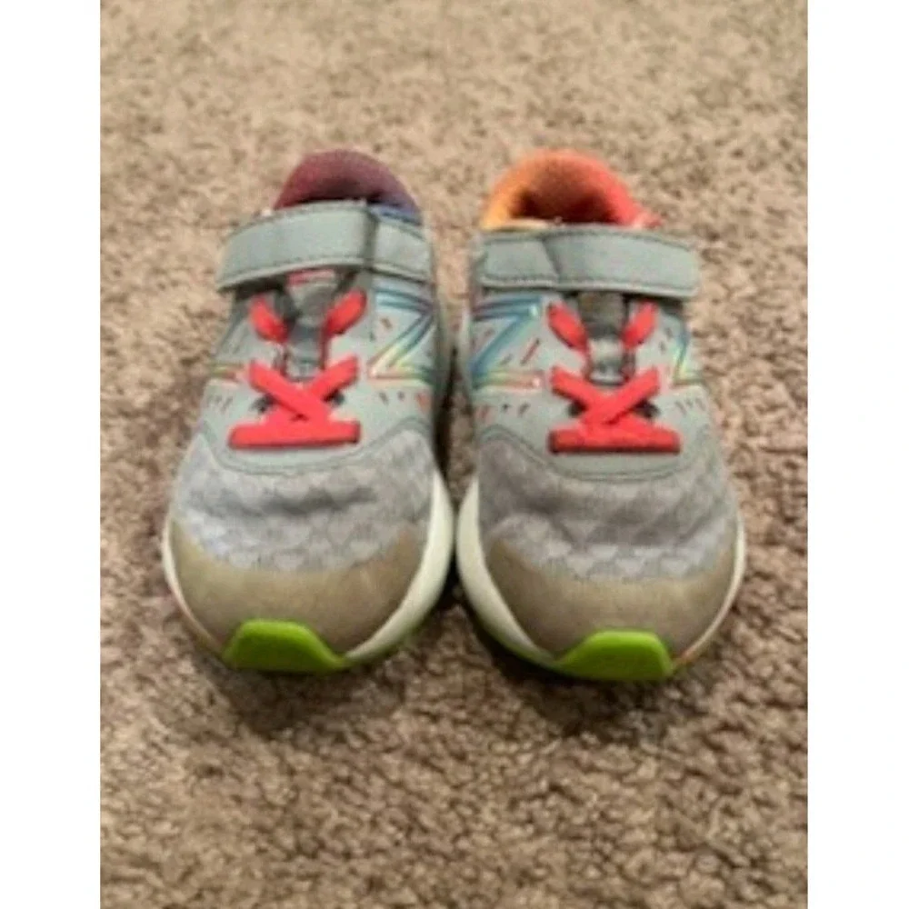New‎ Balance RAINBOW Fuel Core Urge Sneakers/Shoes Toddler Size 6
